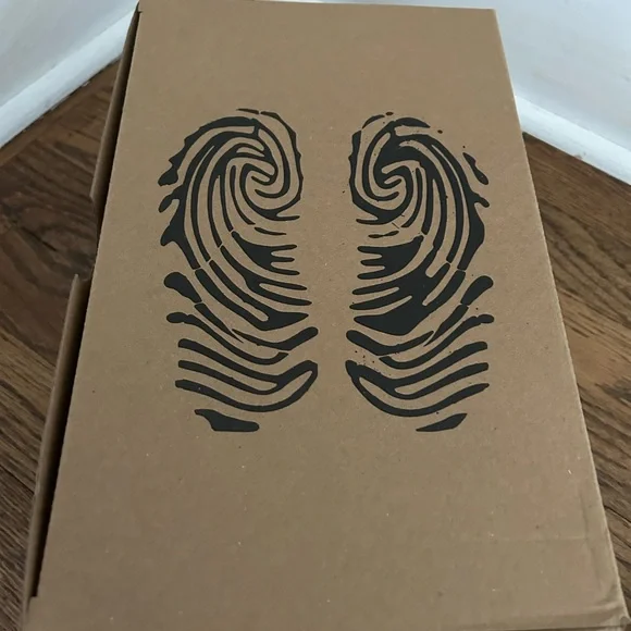 salehe burberry crocs purple - Picture 4 of 4